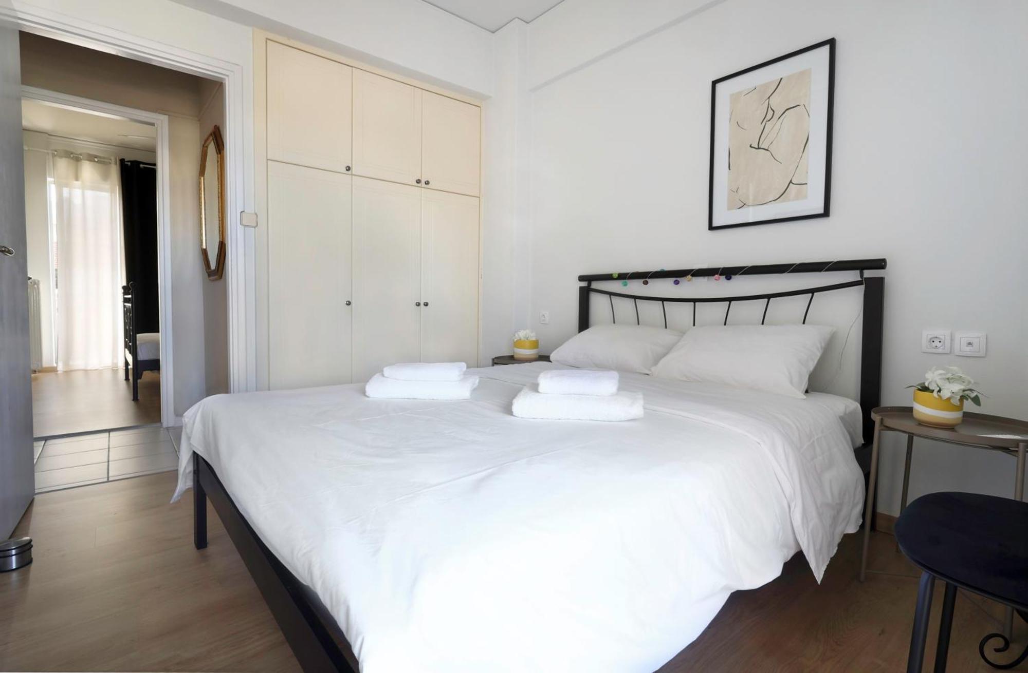 Renaissance City Apartment "By Checkin" Ираклион Экстерьер фото