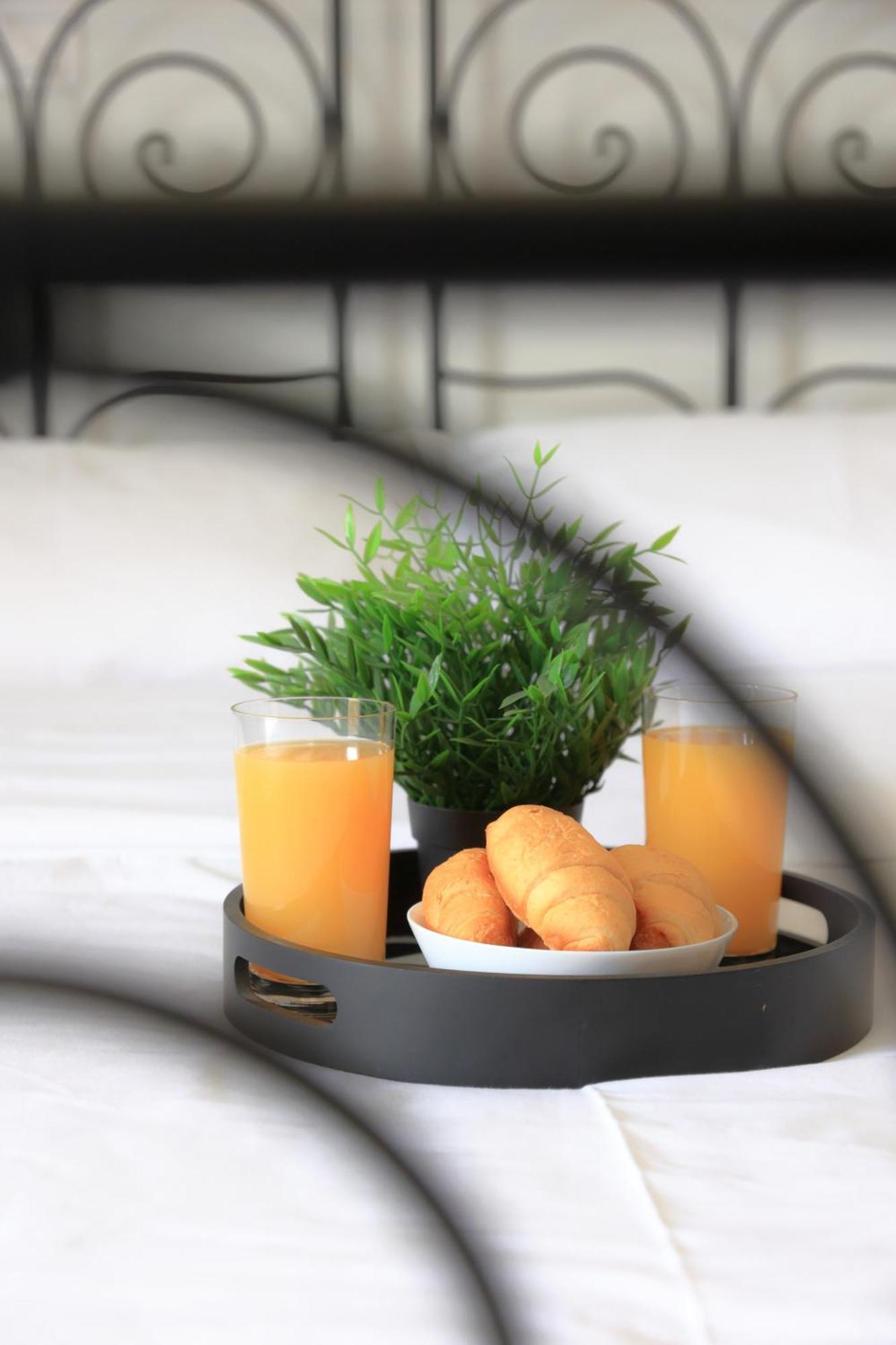 Renaissance City Apartment "By Checkin" Ираклион Экстерьер фото